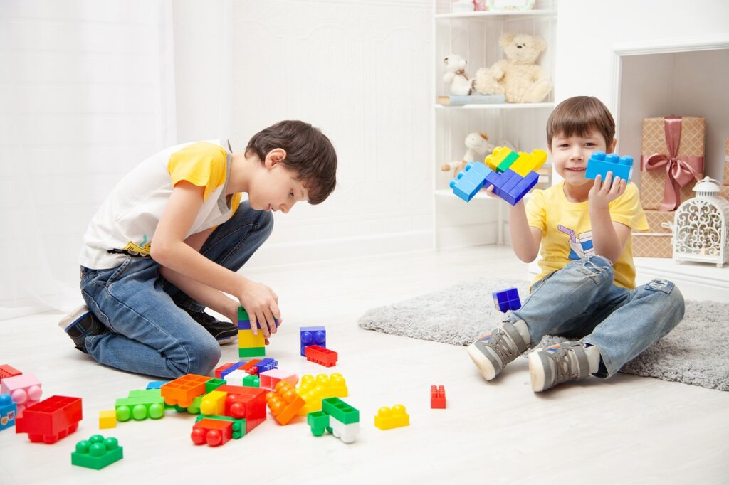Beneficiile LEGO in dezvoltarea copilului Beneficiile LEGO in dezvoltarea copilului