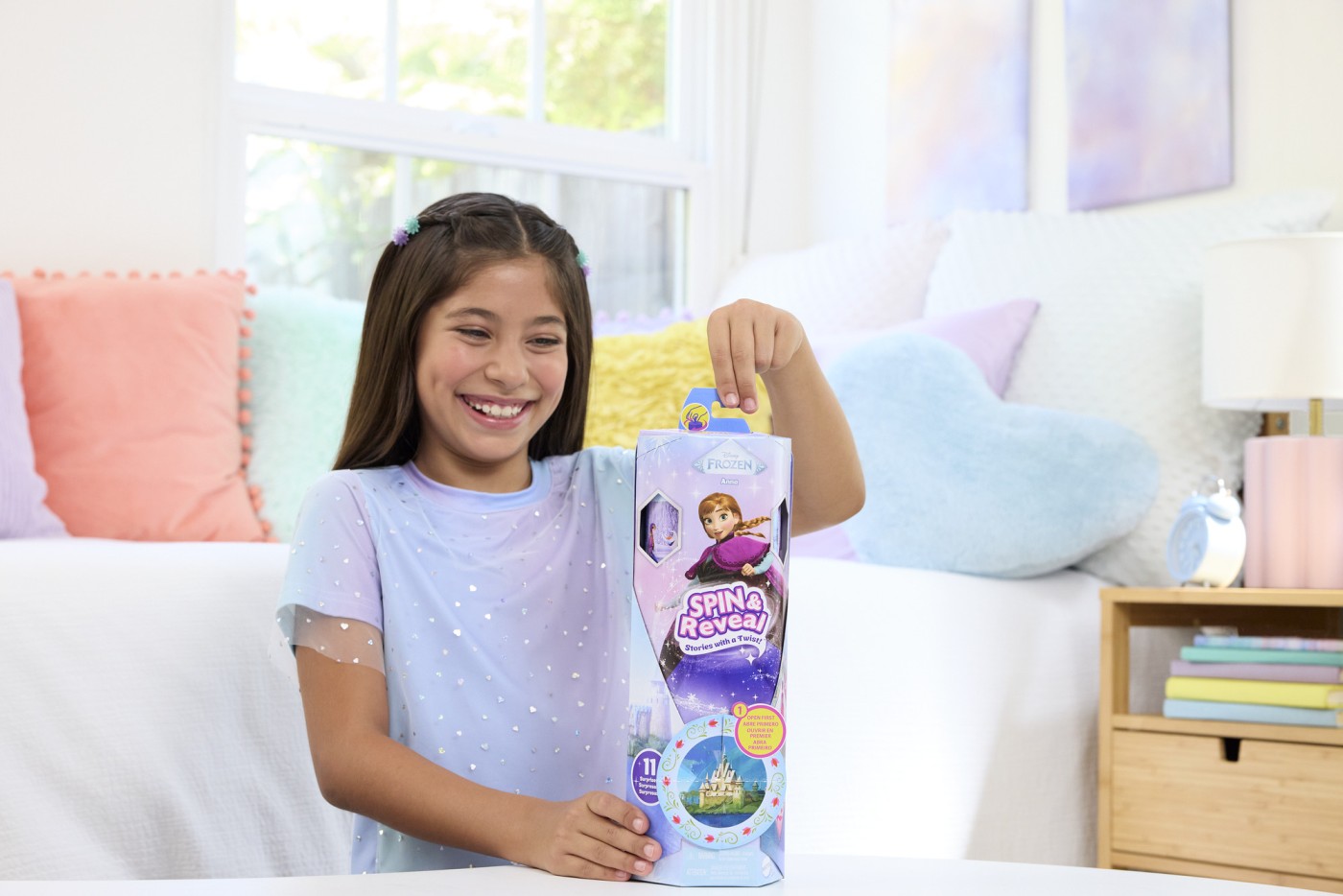 DISNEY FROZEN SPIN AND REVEAL PAPUSA ANNA CU EVANTAI - imagine 3