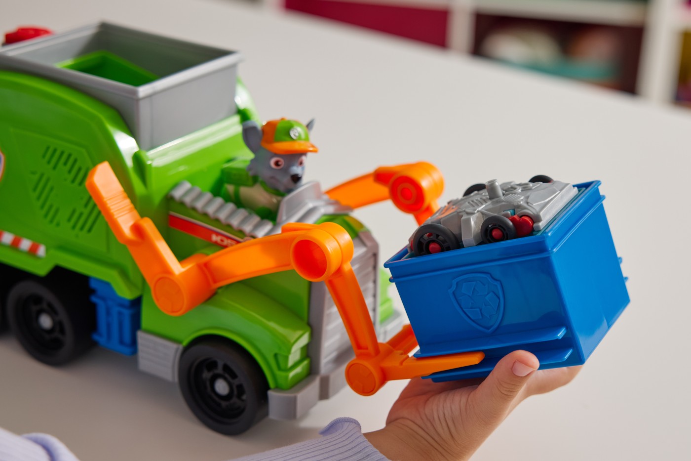 PATRULA CATELUSILOR ROCKY SI CAMIONUL DE RECICLARE CRUSH N ROLL - imagine 8