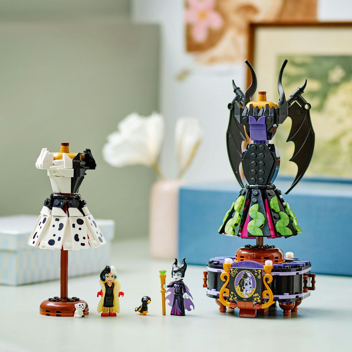LEGO DISNEY ROCHIILE LUI MALEFICENT SI CRUELLA DE VIL 43262 - imagine 8