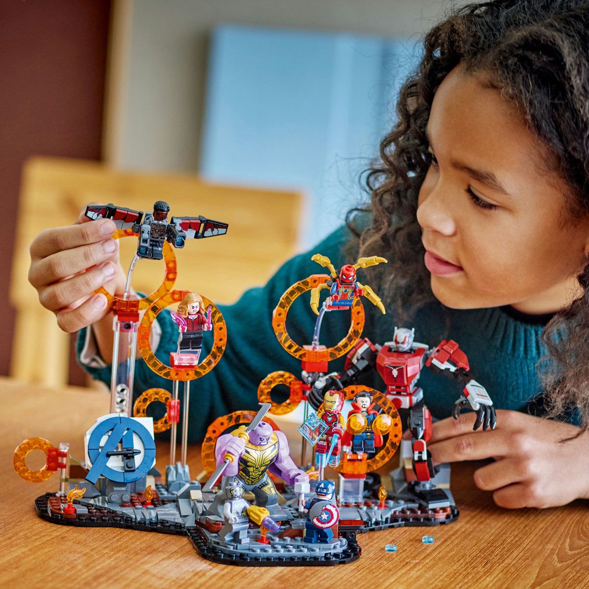 LEGO SUPER HEROES RAZBUNATORII SFARSITUL JOCULUI BATALIA FINALA 76323 - imagine 3