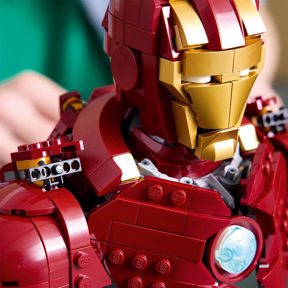 LEGO SUPER HEROES BUST IRON MAN 76327 - imagine 4