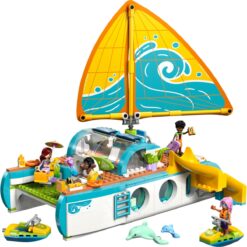 Alternative view of LEGO FRIENDS CALATORIA AVENTUROASA CU BARCA 42664
