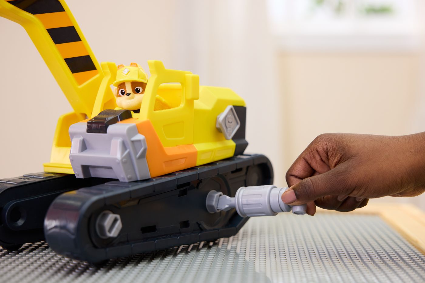 PATRULA CATELUSILOR RUBBLE SI ECHIPA VEHICUL BULDOZER MULTIFUNCTIONAL 2 IN 1 - imagine 7