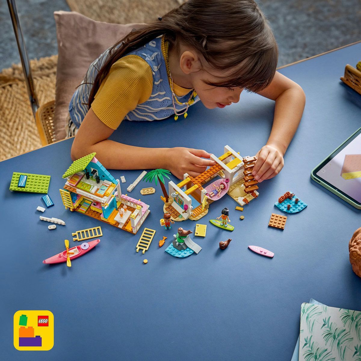 LEGO FRIENDS CASA PE PLAJA CU FOCI 42699 - imagine 5
